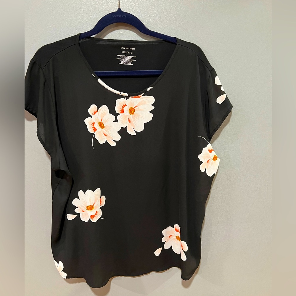 Van Heusen XXL top - black and floral